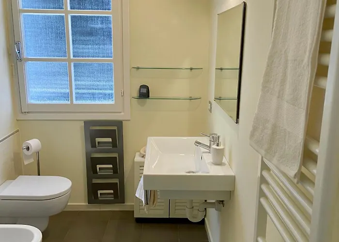 Un Posto Al Sole, * 博尔迪盖拉