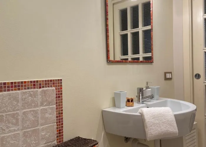 Un Posto Al Sole, 公寓 博尔迪盖拉